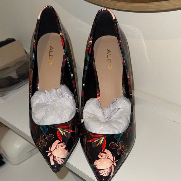 Aldo Floral Pumps Never Worn - Picture 2 of 5